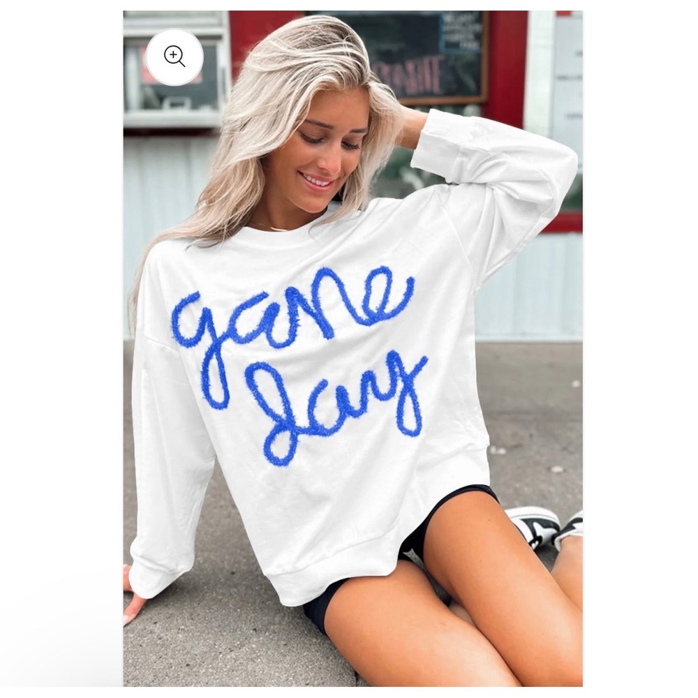 Game Day Sweatshirt Womens Medium White Sports College